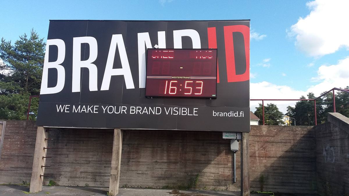 Světelná výsledková tabule na stadionu v Pori