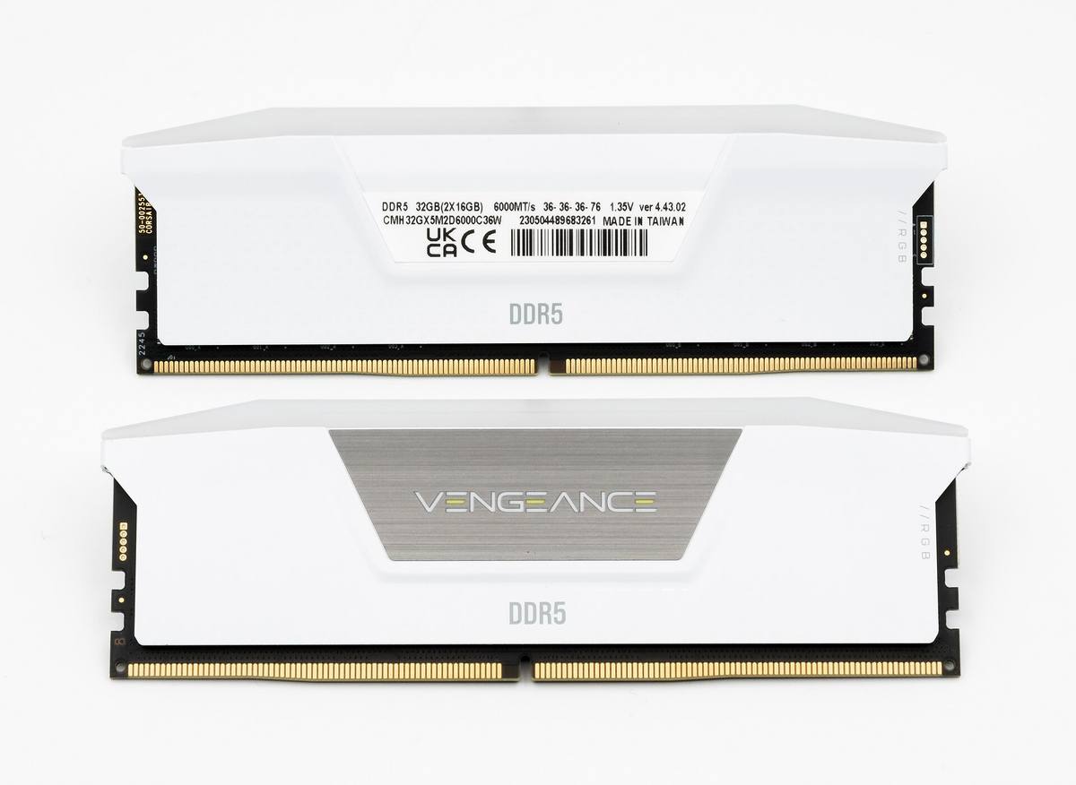 Paměťové moduly Corsair Vengeance RGB